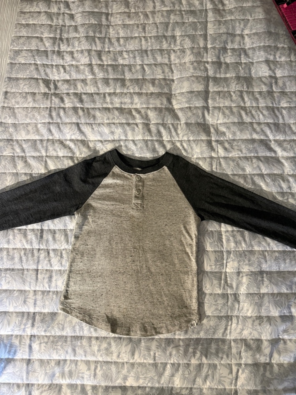 GAP Two-Tone Henley Long-Sleeve Shirt in Gray and Black